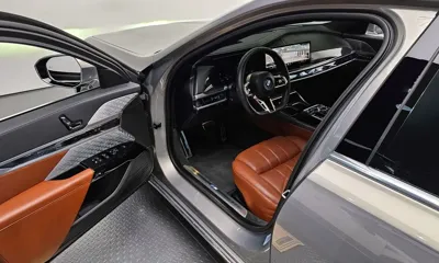 BMW i7 2023, 108717 км, за 65375.51 USD - фото 10