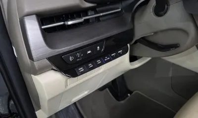 Kia Canival 2023, 16006 км, за 28977 USD - фото 40