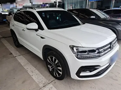 Volkswagen Tharu 2019, 69100 км, за 9667.26 USD