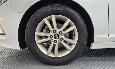 Hyundai Sonata 2015, 120039 км, за 4988.84 USD