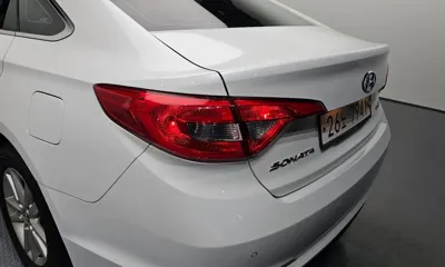 Hyundai Sonata 2015, 120039 км, за 4988.84 USD - фото 23