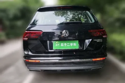 Volkswagen Tiguan L 2017, 77900 км, за 10672 USD