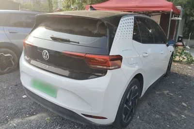 Volkswagen ID.3 2023, 54200 км, за 13624 USD - фото 6