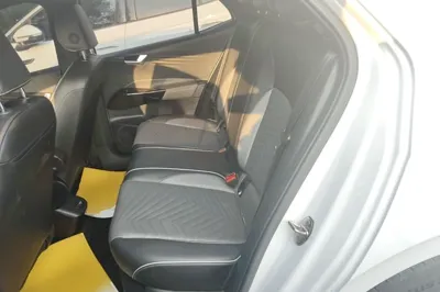 Volkswagen ID.3 2023, 54200 км, за 13624 USD - фото 20