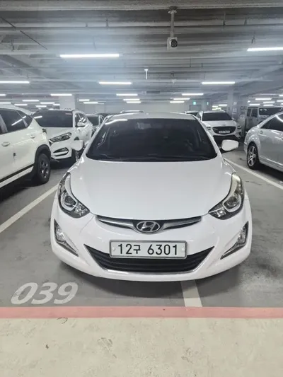 Hyundai Avante · 2015 год