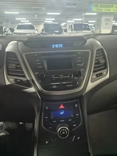 Hyundai Avante 2015, 130568 км, за 2115.28 USD - фото 8