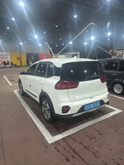 Kia Niro 2023, 68500 км, за 14000.12 USD - фото 6