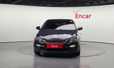 Peugeot 308 2016, 70055 км, за 4529.34 USD