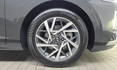 Hyundai Grandeur 2023, 13695 км, за 25993.5 USD - фото 21