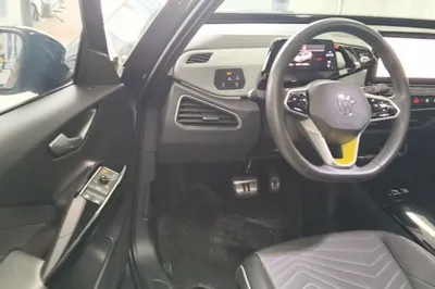 Volkswagen ID.3 2024, 47300 км, за 14169 USD - фото 7