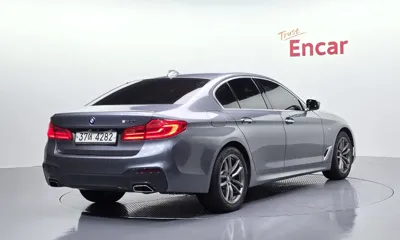 BMW 5-Series 2018, 137589 км, за 12241.97 USD