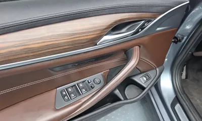 BMW 5-Series 2018, 137589 км, за 12221.28 USD - фото 20