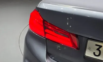 BMW 5-Series 2018, 137589 км, за 12221.28 USD - фото 23