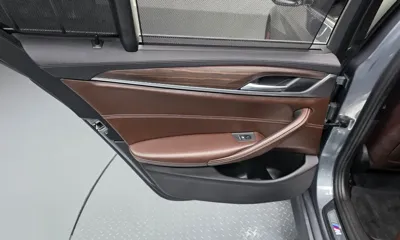 BMW 5-Series 2018, 137589 км, за 12221.28 USD - фото 25