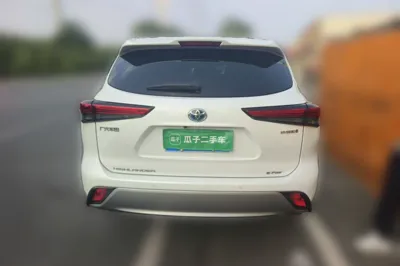 Toyota Highlander 2022, 31500 км, за 33739 USD