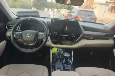 Toyota Highlander 2022, 31500 км, за 33739 USD - фото 9