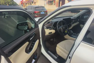 Toyota Highlander 2022, 31500 км, за 33739 USD - фото 16
