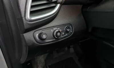 ChevroletGMDaewoo Trax 2017, 50948 км, за 5364.23 USD - фото 19