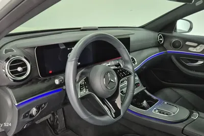Mercedes-Benz E-Class 2023, 48861 км, за 27322.43 USD - фото 13