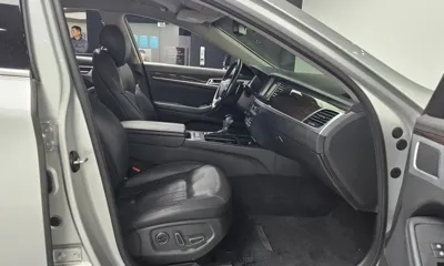 Hyundai Genesis 2015, 152976 км, за 4966.88 USD - фото 11