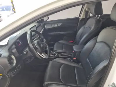 Kia K3 2021, 49921 км, за 9849.29 USD - фото 16