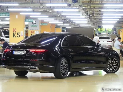 Mercedes-Benz S-Class 2023, 18000 км, за 90488.65 USD