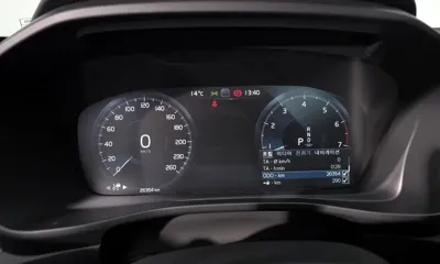 Volvo XC40 2021, 26354 км, за 22410.44 USD - фото 8