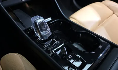 Volvo XC40 2021, 26354 км, за 22410.44 USD - фото 9