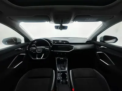 Audi Q3 2021, 38000 км, за 27298.44 USD - фото 24