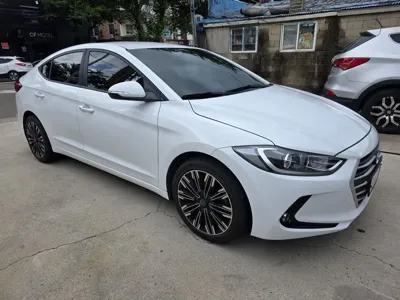 Hyundai Avante · 2018 год