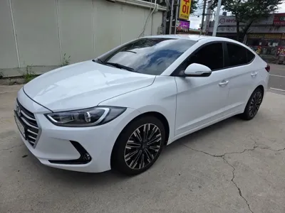Hyundai Avante 2018, 125050 км, за 5776.55 USD