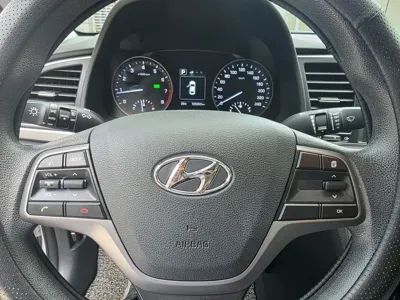 Hyundai Avante 2018, 125050 км, за 5776.55 USD - фото 14