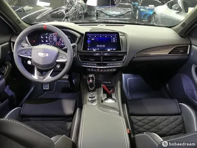 Cadillac CT5-V 2022, 7000 км, за 59849.13 USD