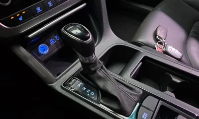 Hyundai Sonata 2017, 89306 км, за 6837.27 USD - фото 9