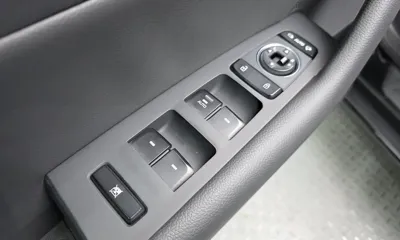 Hyundai Sonata 2017, 89306 км, за 6837.27 USD - фото 12