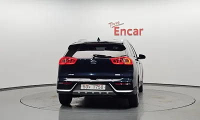 Kia Niro 2019, 103525 км, за 8861.76 USD