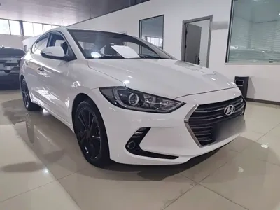 Hyundai Elantra 2019, 50199 км, за 6793.44 USD