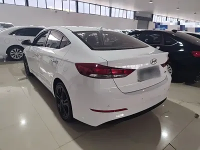 Hyundai Elantra 2019, 50199 км, за 6793.44 USD