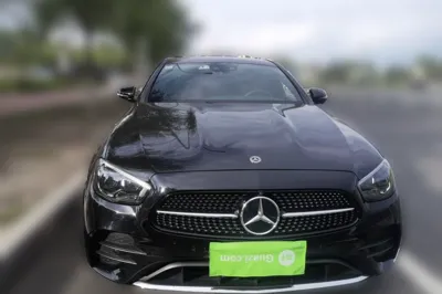Mercedes-Benz E-Class 2021, 53700 км, за 36612 USD
