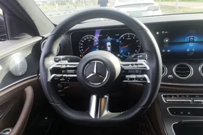 Mercedes-Benz E-Class 2021, 53700 км, за 36612 USD - фото 10