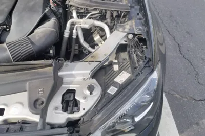 Mercedes-Benz E-Class 2021, 53700 км, за 36612 USD - фото 22