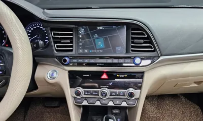 Hyundai Avante 2020, 73805 км, за 10343.49 USD - фото 13