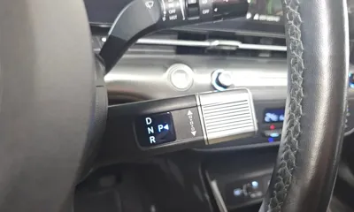 Hyundai Kona 2025, 36403 км, за 13141.72 USD - фото 9