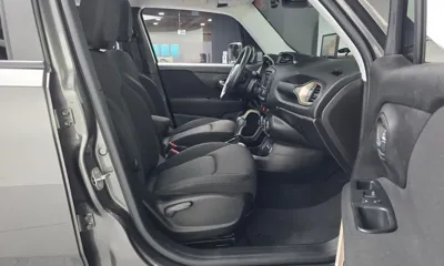 Jeep Renegade 2016, 73360 км, за 5732.9 USD - фото 11