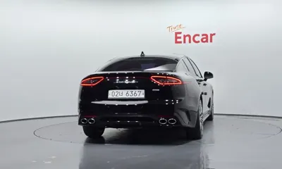 Kia Stinger 2018, 117056 км, за 10641.09 USD