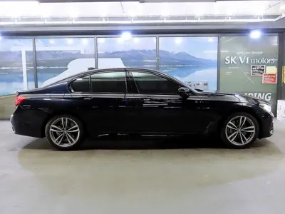 BMW 7-Series 2018, 92530 км, за 26362.73 USD