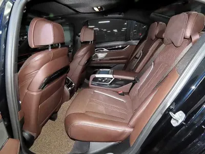 BMW 7-Series 2018, 92530 км, за 26362.73 USD - фото 7