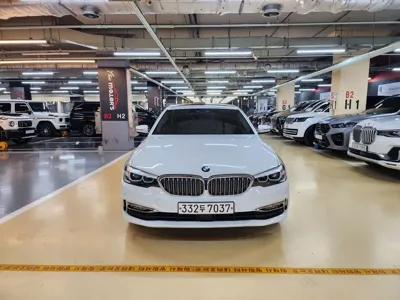 BMW 5-Series 2018, 88500 км, за 14246.69 USD