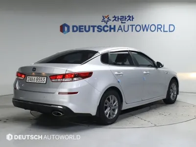 Kia K5 2019, 89824 км, за 5298.01 USD