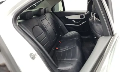 Mercedes-Benz C-Class 2020, 52728 км, за 16549.66 USD - фото 12